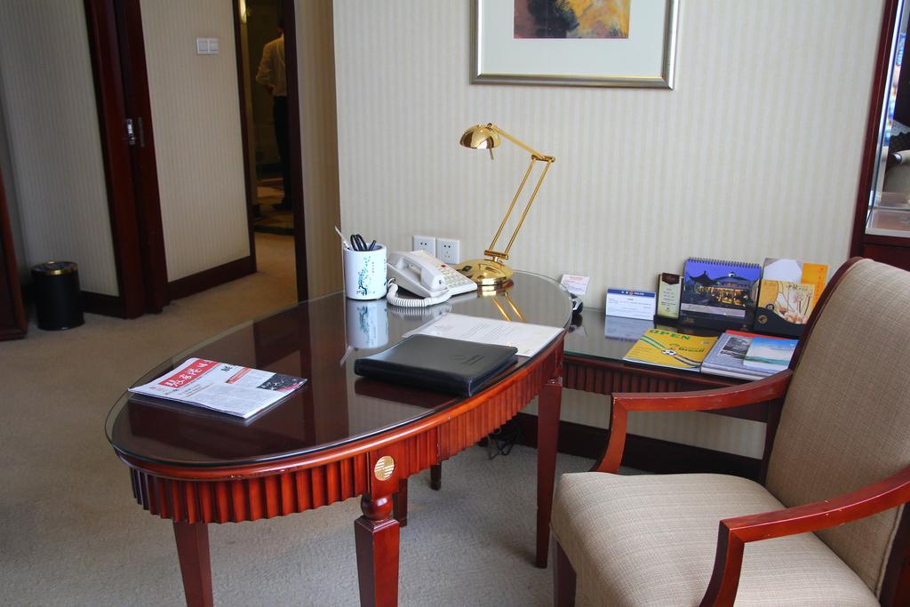 Huafang Jinling International Hotel Zhangjiagang Phòng bức ảnh
